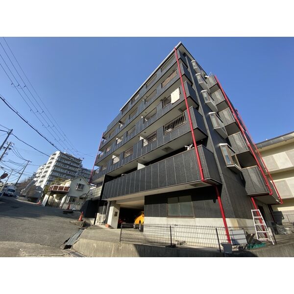 神戸市須磨区車の賃貸物件外観写真