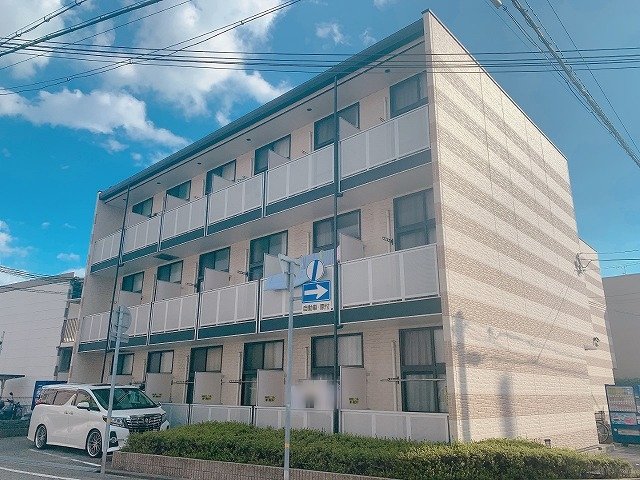 西宮市津門大箇町の賃貸物件外観写真