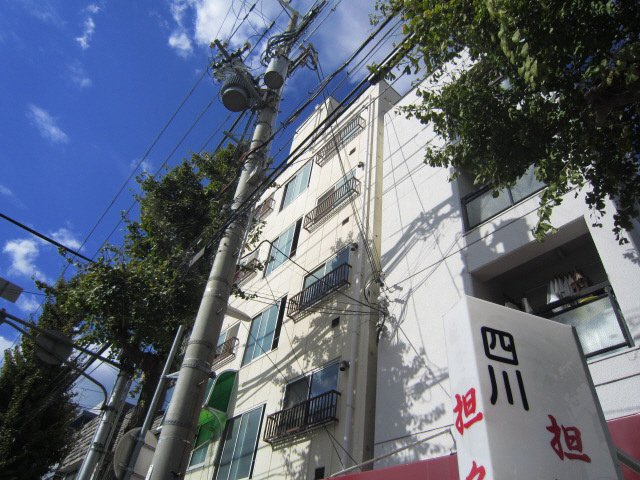 神戸市中央区割塚通の賃貸物件外観写真