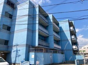 神戸市中央区中山手通の賃貸物件外観写真