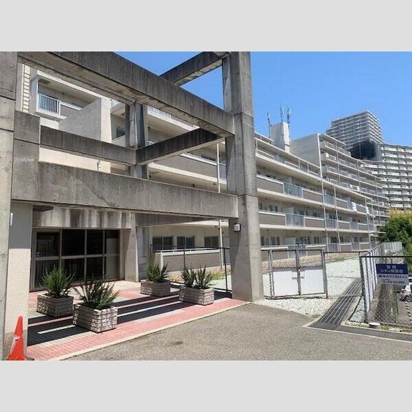 神戸市須磨区南落合の賃貸物件外観写真