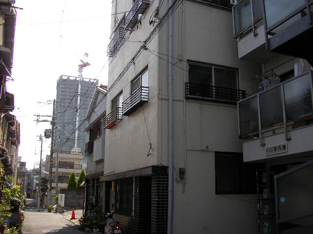 神戸市中央区熊内橋通の賃貸物件外観写真