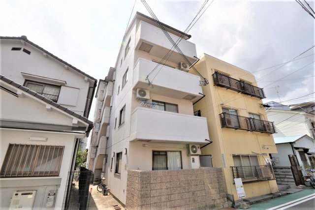 神戸市中央区国香通の賃貸物件外観写真