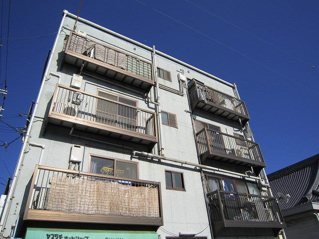 神戸市兵庫区石井町の賃貸物件外観写真