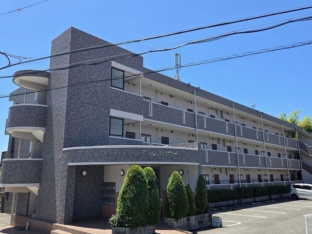 神戸市垂水区桃山台の賃貸物件外観写真