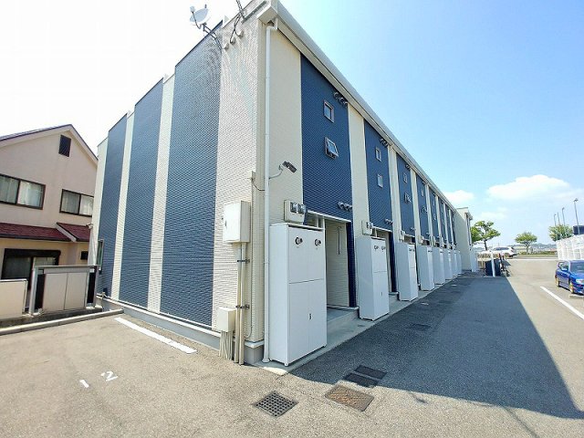 明石市魚住町金ケ崎の賃貸物件外観写真