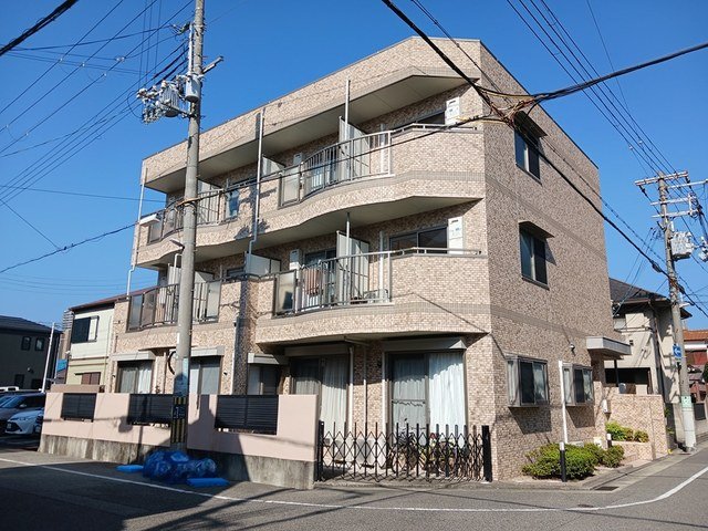 西宮市津門綾羽町の賃貸物件外観写真