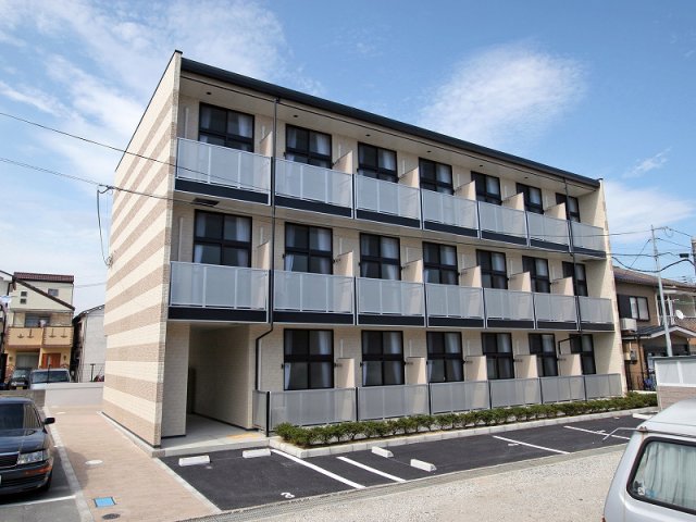 尼崎市猪名寺の賃貸物件外観写真