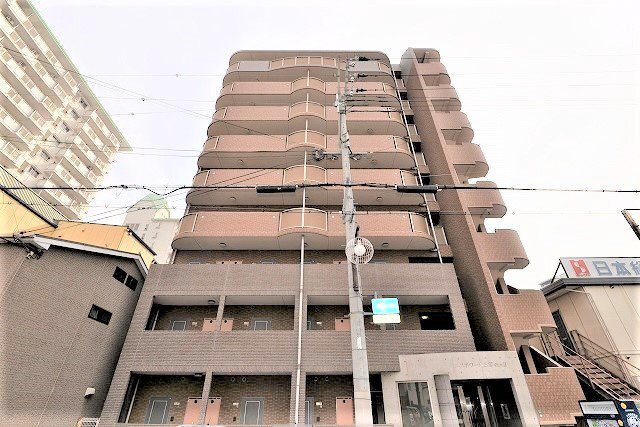 神戸市中央区雲井通の賃貸物件外観写真