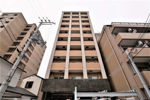 神戸市中央区筒井町の賃貸物件外観写真