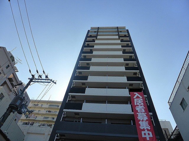 神戸市兵庫区荒田町の賃貸物件外観写真