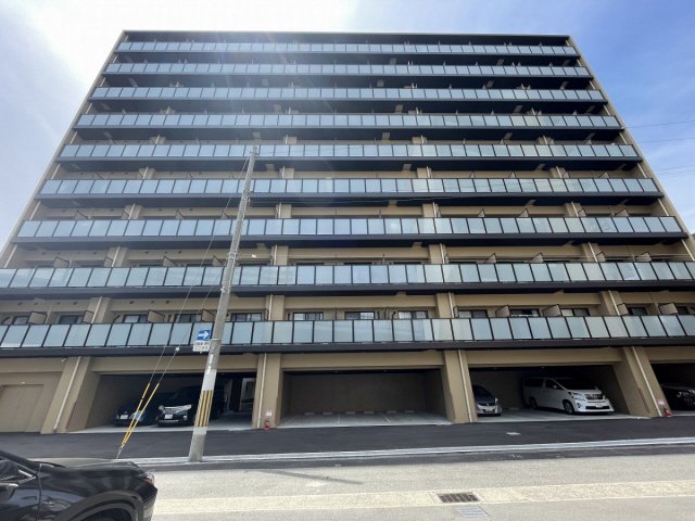 神戸市兵庫区西出町の賃貸物件外観写真