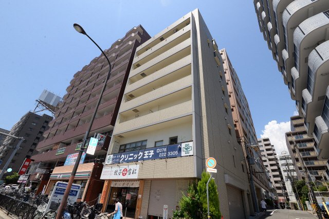 神戸市中央区脇浜町の賃貸物件外観写真