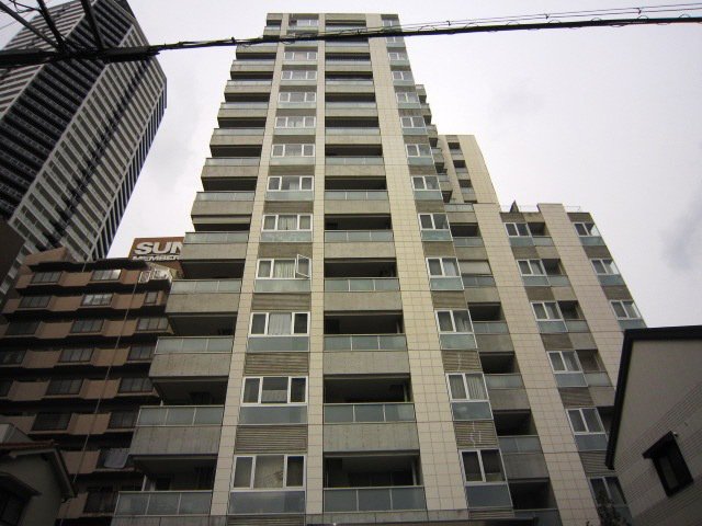 神戸市中央区熊内町の賃貸物件外観写真