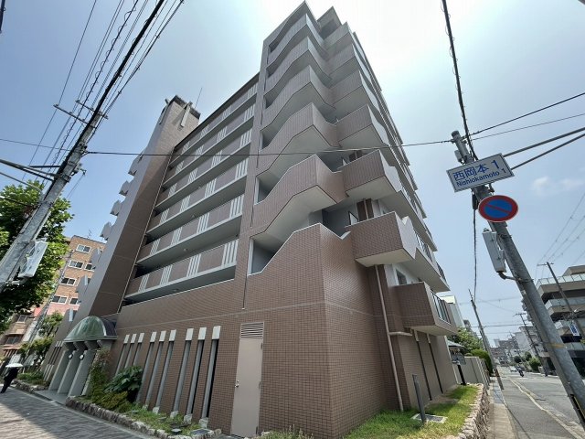 神戸市東灘区西岡本の賃貸物件外観写真
