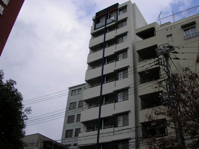 神戸市中央区下山手通の賃貸物件外観写真