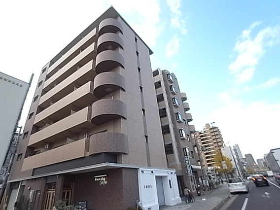 神戸市東灘区甲南町の賃貸物件外観写真