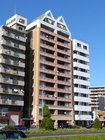 神戸市須磨区衣掛町の賃貸物件外観写真