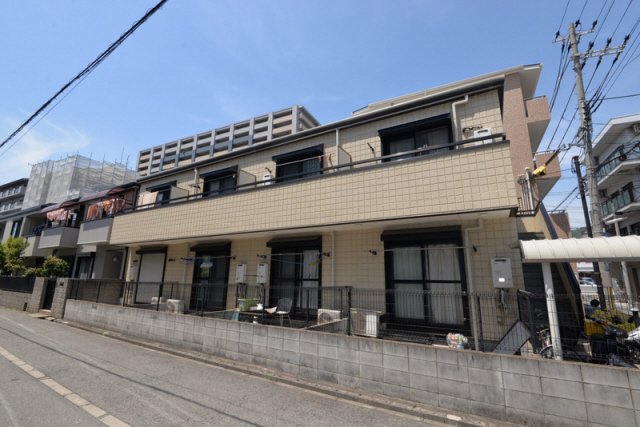 神戸市東灘区北青木の賃貸物件外観写真