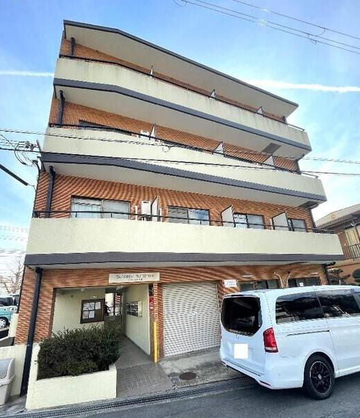 神戸市垂水区本多聞の賃貸物件外観写真