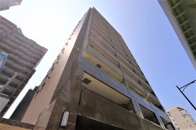 神戸市中央区磯辺通の賃貸物件外観写真