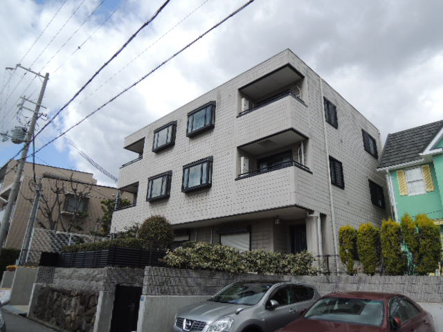 神戸市東灘区本山中町の賃貸物件外観写真
