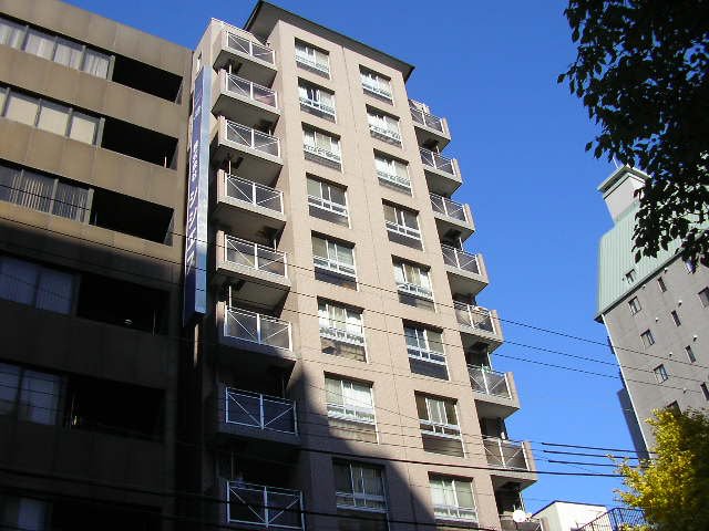 神戸市中央区二宮町の賃貸物件外観写真
