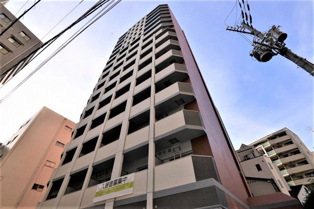 神戸市中央区下山手通の賃貸物件外観写真