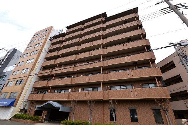 神戸市兵庫区佐比江町の賃貸物件外観写真