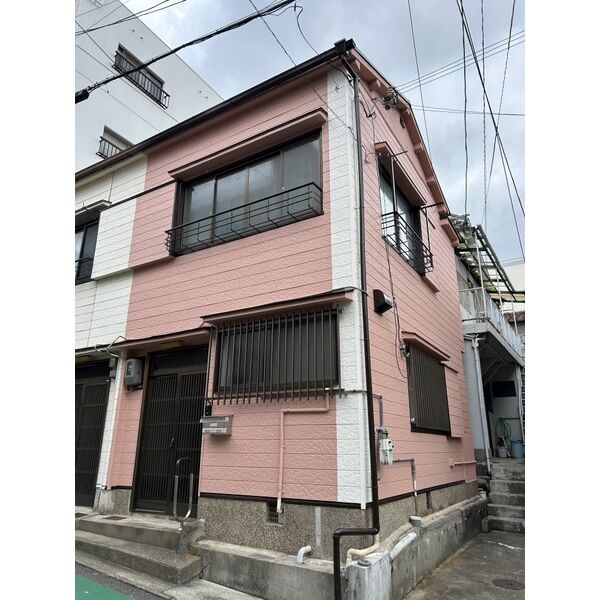 神戸市中央区大日通の賃貸物件外観写真