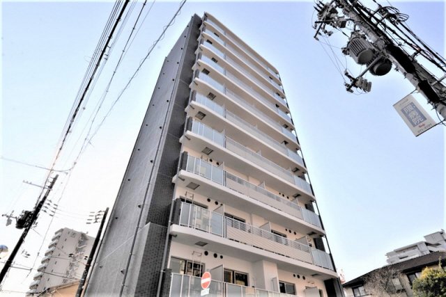 神戸市中央区下山手通の賃貸物件外観写真