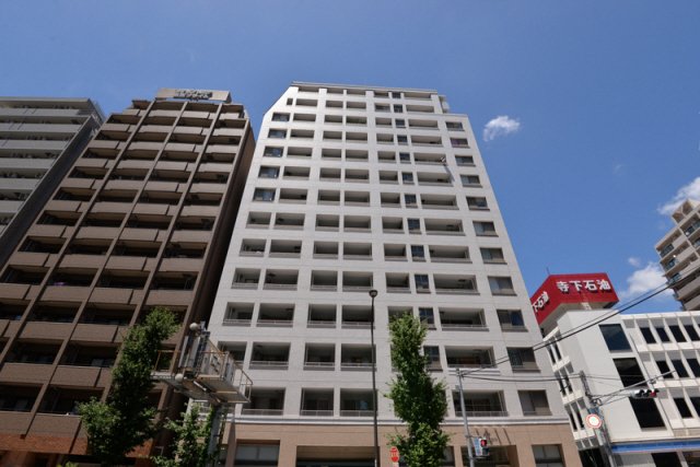 神戸市中央区雲井通の賃貸物件外観写真