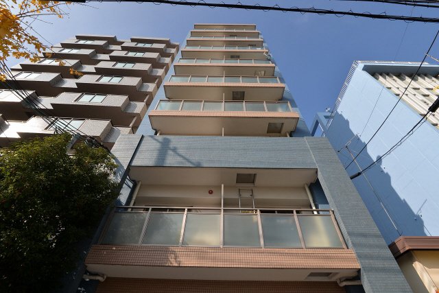 神戸市兵庫区塚本通の賃貸物件外観写真