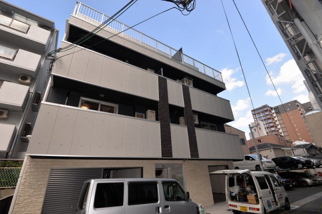 神戸市中央区中山手通の賃貸物件外観写真
