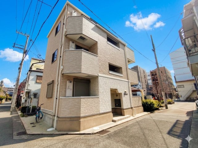 神戸市兵庫区上沢通の賃貸物件外観写真