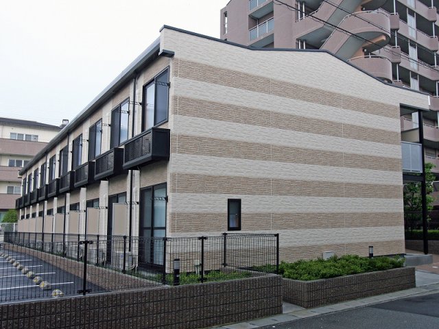 神戸市北区有野中町の賃貸物件外観写真