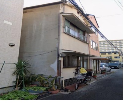 楠町1丁目戸建て 1|神戸市中央区楠町(神戸高速線西元町駅)の貸家外観 楠町1丁目戸建て 1|神戸市中央区楠町(神戸高速線西元町駅)の貸家外観