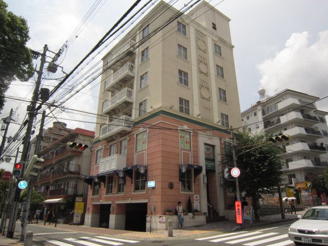 神戸市中央区山本通の賃貸