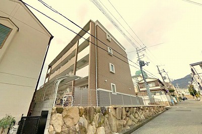 神戸市灘区赤坂通の賃貸物件外観写真