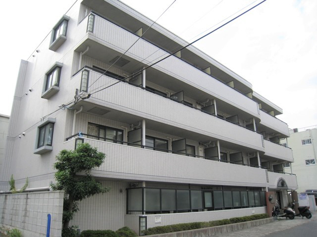 神戸市灘区鹿ノ下通の賃貸物件外観写真
