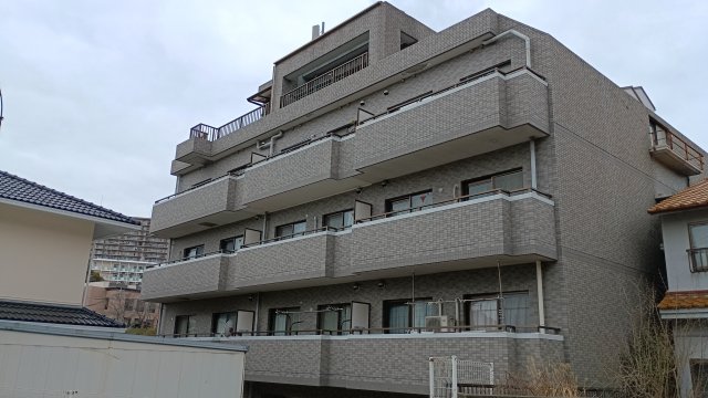 神戸市須磨区車の賃貸物件外観写真
