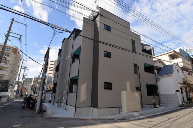 神戸市中央区熊内橋通の賃貸物件外観写真