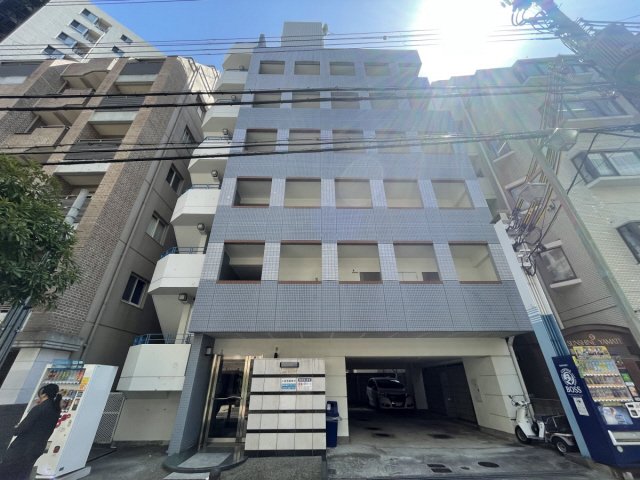 神戸市中央区中山手通の賃貸物件外観写真
