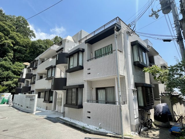 神戸市中央区山本通の賃貸物件間取画像