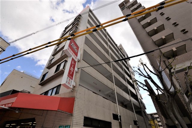 神戸市中央区下山手通の賃貸物件外観写真