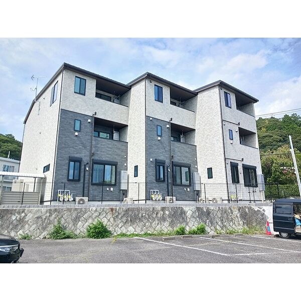 神戸市北区鈴蘭台西町の賃貸物件外観写真