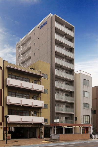 神戸市兵庫区大開通の賃貸物件外観写真