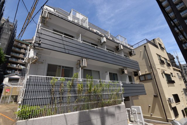 神戸市中央区加納町の賃貸物件外観写真