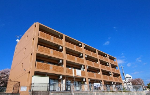 神戸市西区玉津町田中の賃貸