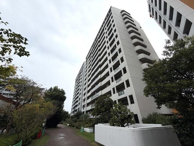神戸市東灘区向洋町中の賃貸